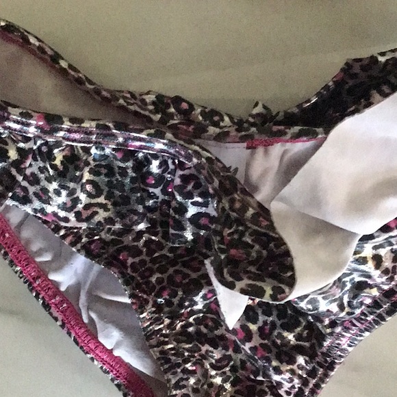 Designer Random bikini - Picture 3 of 3